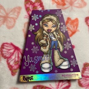 Makeup Revolution Bratz Yasmin Palette Holiday Edition